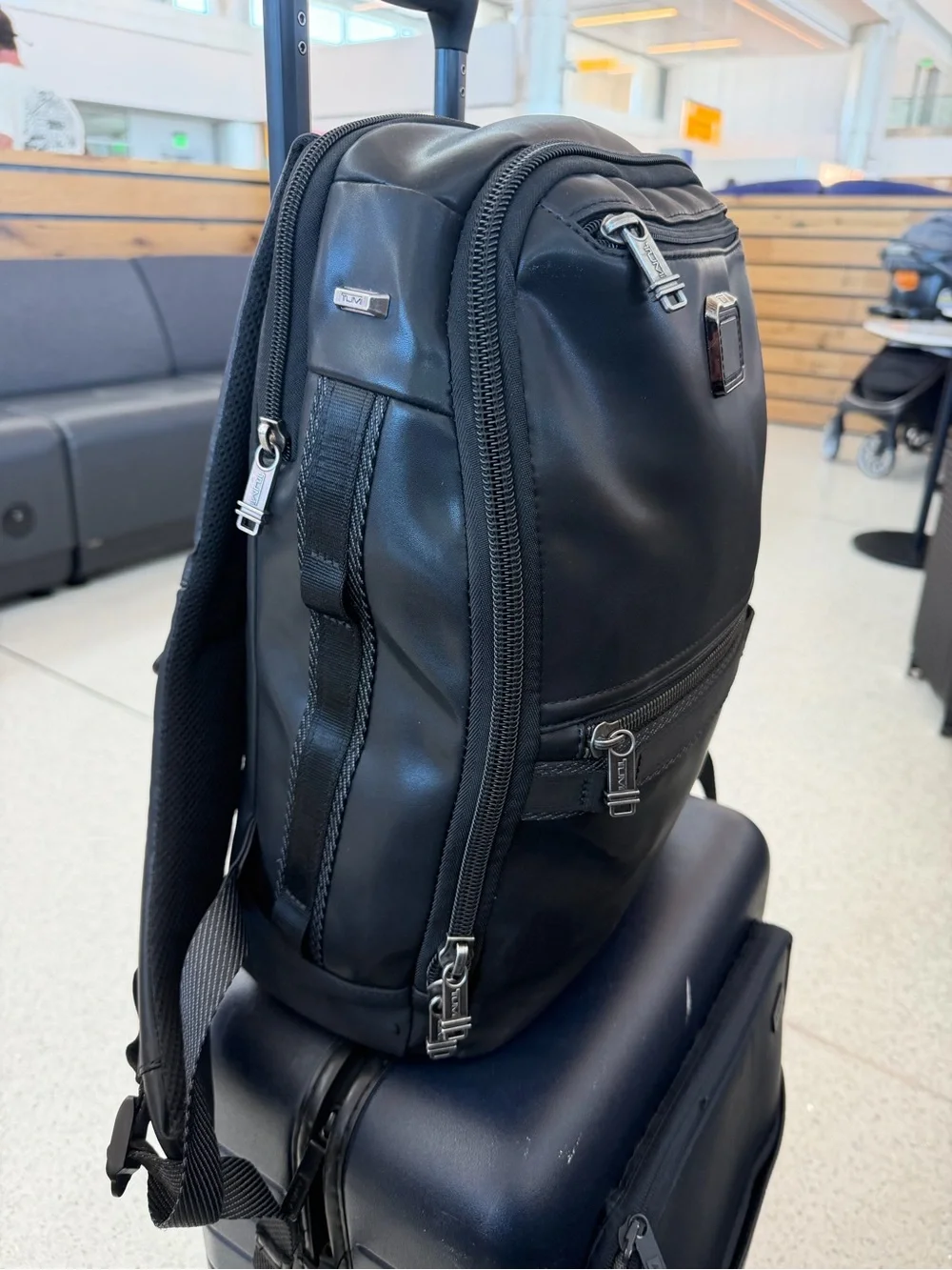 Tumi Alpha Bravo Dynamic